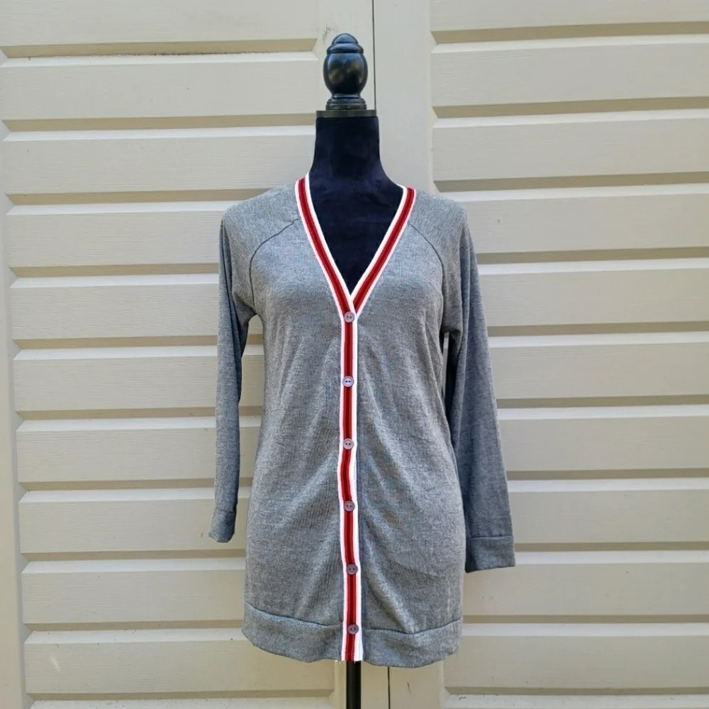 New Women's Bozzolo Gray Red Trim V-Neck Long Sleeve Cardigan Uniform Large L.